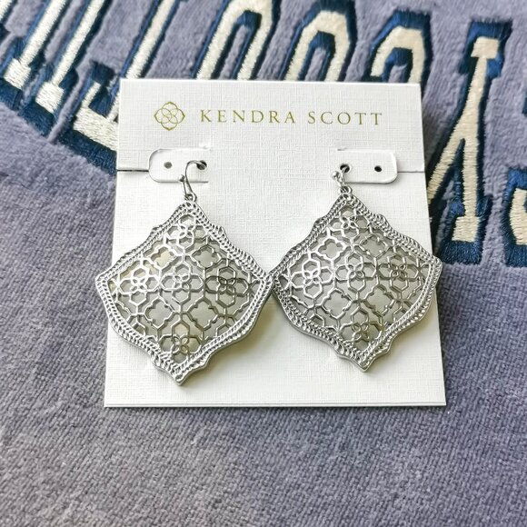 Kendra Scott Jewelry - Kendra Scott Kirsten Silver Filigree Drop Earrings